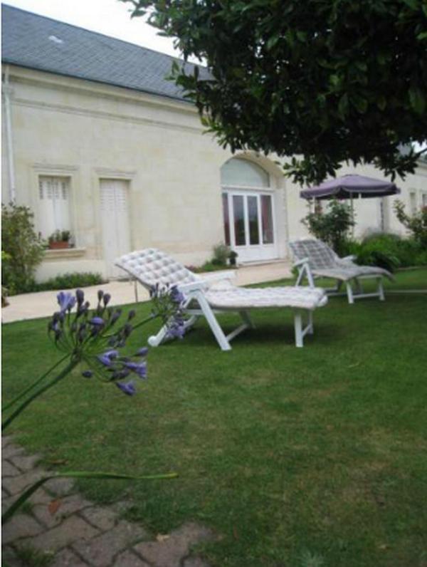 Le Clos De La Chapelle - Gite Les Glycines Buitenkant foto