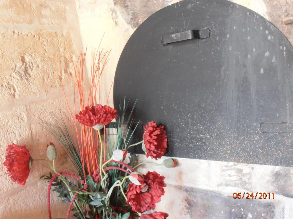 Le Clos De La Chapelle - Gite Les Glycines Buitenkant foto